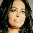 Cantora Estefânia Pereira