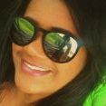 Cantora Cineide Lopes
