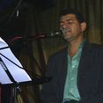 Ozarias Lima voz e violão