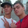 MC Thiaguinho e MC Leozinho