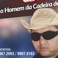 OS MENINOS DA BAHIA E O HOMEMEM CADEIRA DE RODAS