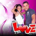um Love a Dois