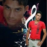 Diego dos teclados
