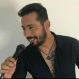 ADRIANO A VOZ ENVOLVENTE