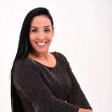 Cantora Márcia Vasconcelos
