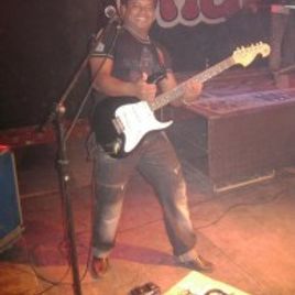 Imagem de Leo guitaroli