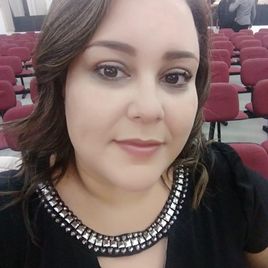 Imagem de Poliana Arruda