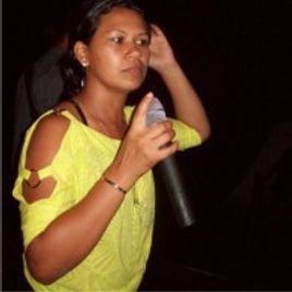 Imagem de livia diniz