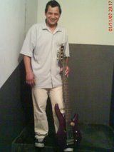 Imagem de Valtinho Bass