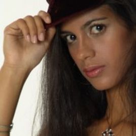 Imagem de Ana Luzia