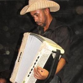 Imagem de ciro santos