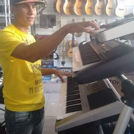 Imagem de Milton teclas