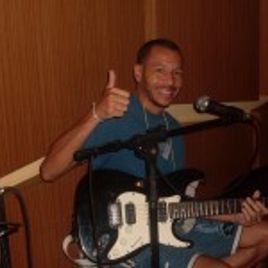 Imagem de pig -guitarra