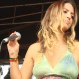 Imagem de Adriana
