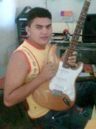 Imagem de sidney guitarra
