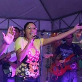 Imagem de Cristiane Queiroz