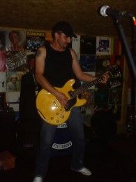 Imagem de Adriano V8