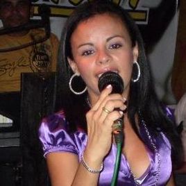 Imagem de Alisiany Santos