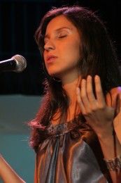 Imagem de Monique Melo