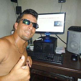 Imagem de Dj Loga