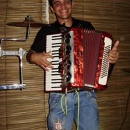 Imagem de Léo Castro