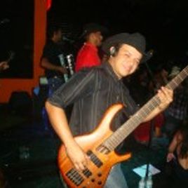 Imagem de Roger Bass