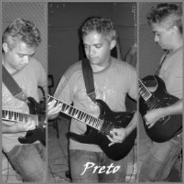 Imagem de Preto