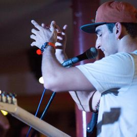 Imagem de Caio Santi