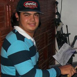 Imagem de Elizandro Costa