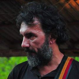 Imagem de Dennis Castro