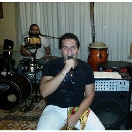 Imagem de Atila cantor/ igor guitarra /natan percussão/titocunha na bateria