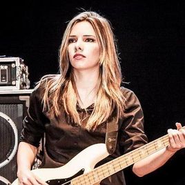 Imagem de Luciana Máximo