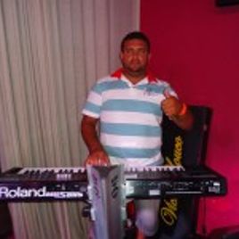 Imagem de EMERSON
