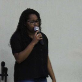 Imagem de Raphaela Moura