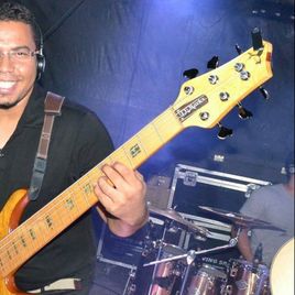 Imagem de Mauro Bass