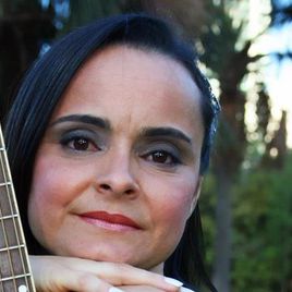 Imagem de Cantora Salete Lemes