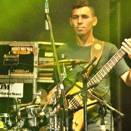 Imagem de phill bass