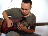 Imagem de Claudio nobre(DOCINHO GUITAR)