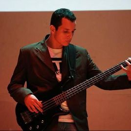 Imagem de Adriano Oliveira