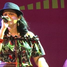 Imagem de Nayra Tavares