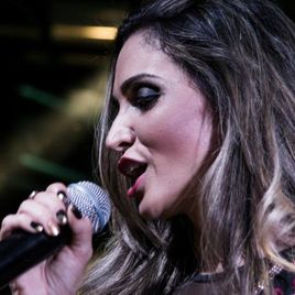 Imagem de Amanda Carmo