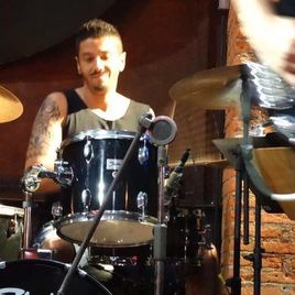Imagem de Chrys Ribeiro