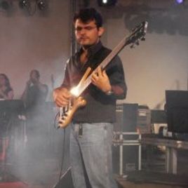 Imagem de Carlos Henrique