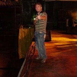Imagem de thiaguinho