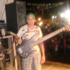 Imagem de Justino Bass