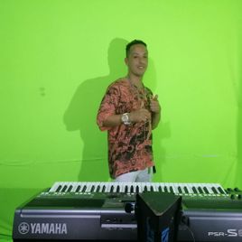 Imagem de Jeferson dos Teclados (J10)