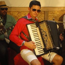 Imagem de Altemar Olivera