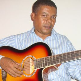Imagem de Valmir Santana