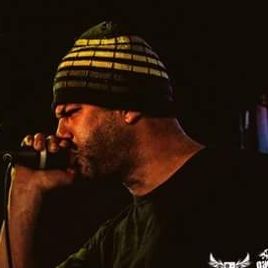 Imagem de Carlos ( Terror ) 