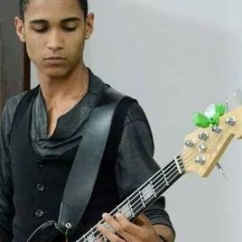 Imagem de https://www.facebook.com/adonai.santos.5/photos_all